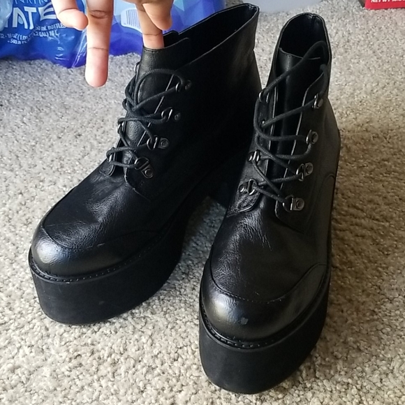 ASOS Platform boots - Picture 5 of 7